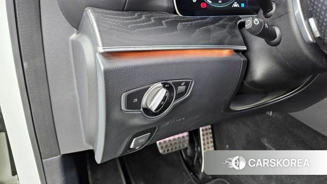 Mercedes-Benz E-Class W213 id 4223949 из Кореи 7