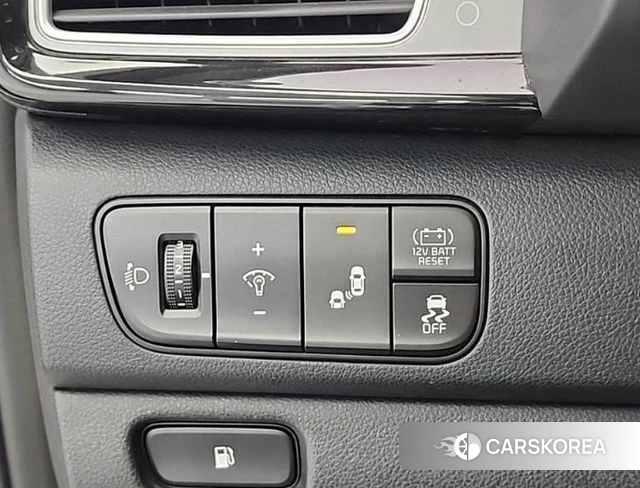 Kia Niro id 4318011 из Кореи 7