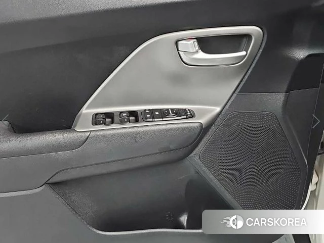 Kia Niro Plus id 4443105 из Кореи 7