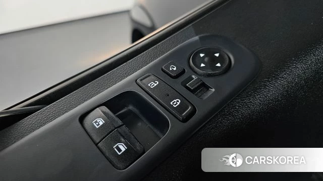 Hyundai Staria id 3870995 из Кореи 7