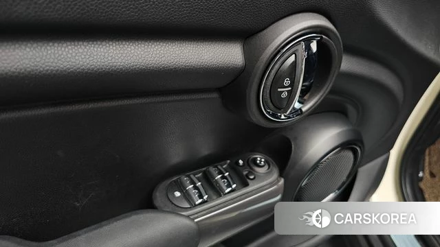 Mini Cooper id 4580991 из Кореи 7