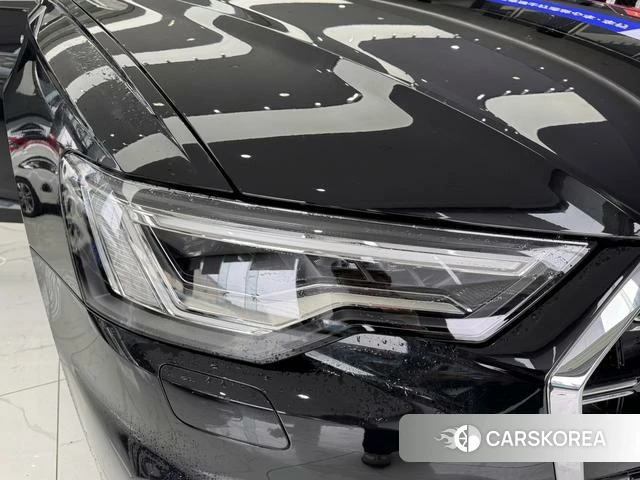 Audi A6L id 4365635 из Китая 7
