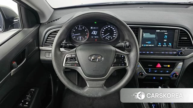 Hyundai Avante AD id 3801791 из Кореи 7