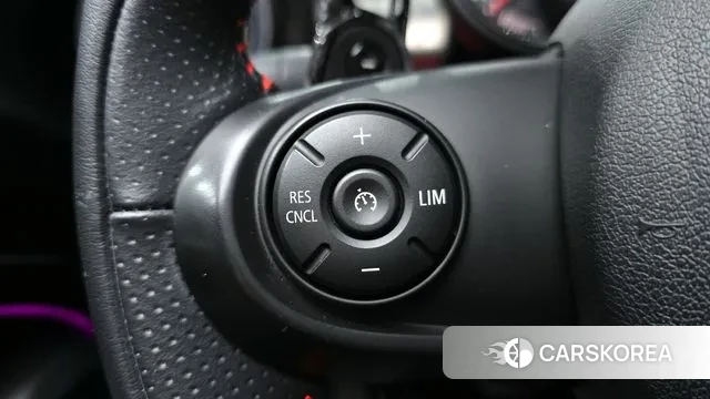 Mini Cooper S Convertible id 3709084 из Кореи 7