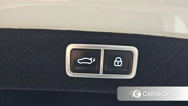 Hyundai Grandeur Hybrid (GN7) id 4488638 из Кореи 7