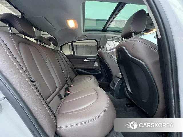 BMW 1 series id 4255893 из Китая 7