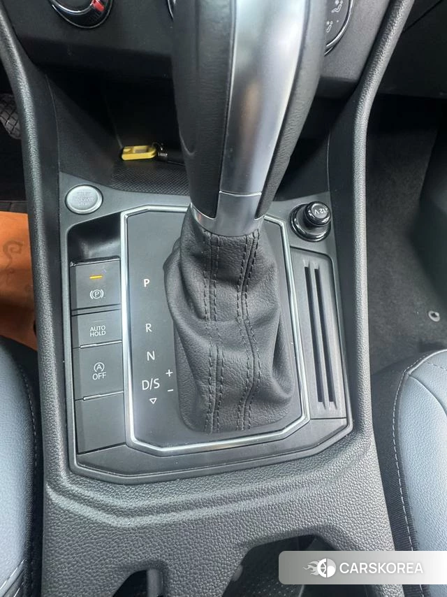 Volkswagen Lavida id 4263112 из Китая 7
