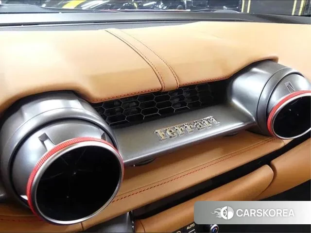 Ferrari 812 GTS id 3155646 из Кореи 7