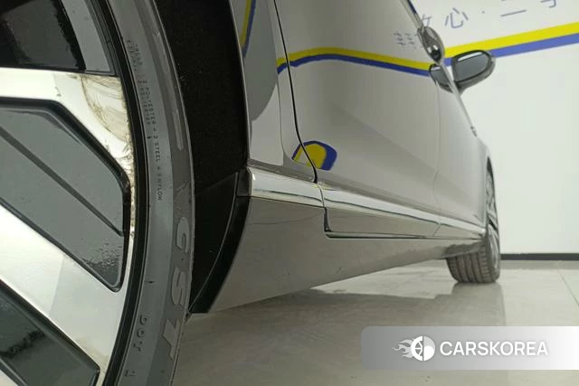 Volkswagen Magotan PHEV id 3803886 из Китая 7
