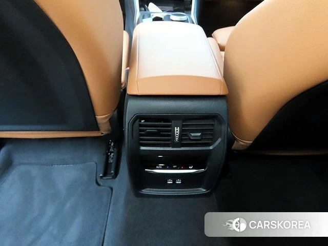 BMW 3 Series (G20) id 4739344 из Кореи 7