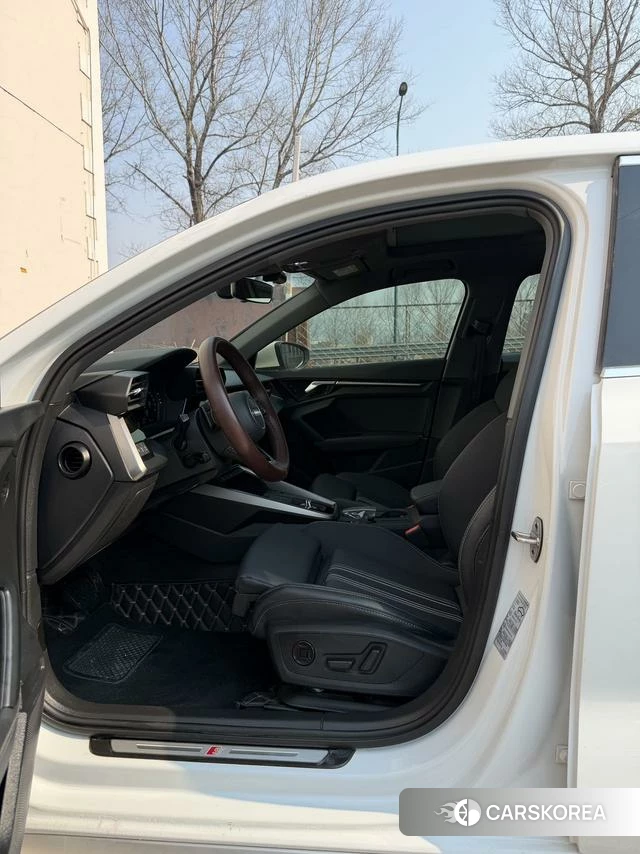 Audi A3 id 3919569 из Китая 7