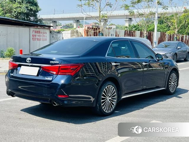 Toyota crown id 4220891 из Китая 7