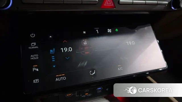 Hyundai Grandeur (GN7) id 3763839 из Кореи 7