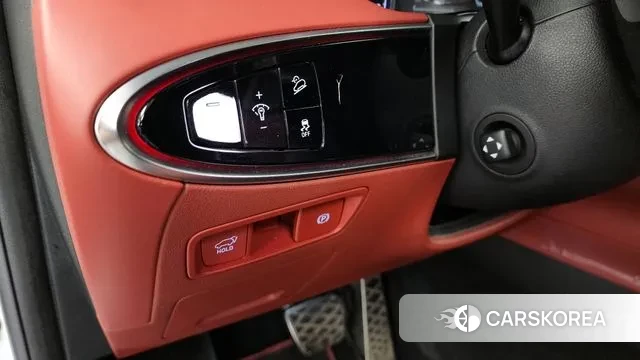 Genesis GV70 id 3186967 из Кореи 7