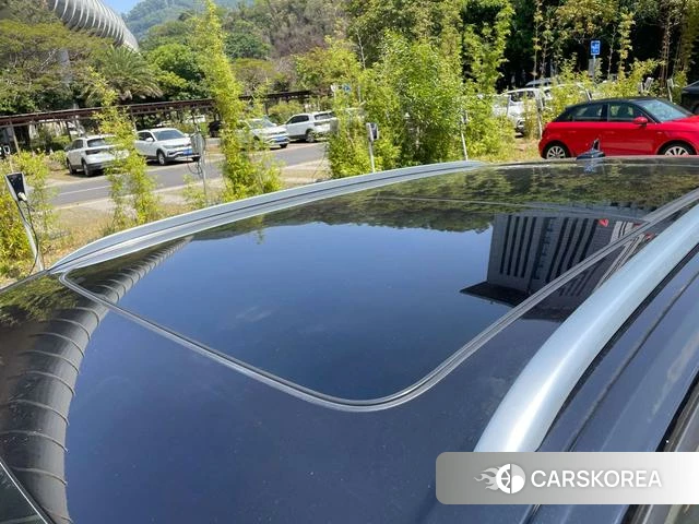 Volkswagen Touareg id 4276678 из Китая 7