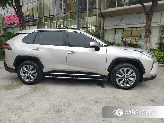 Toyota Wilanda id 4333400 из Китая 7