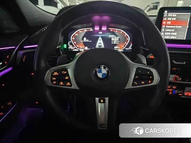 BMW 5 Series (G30) id 3726870 из Кореи 7