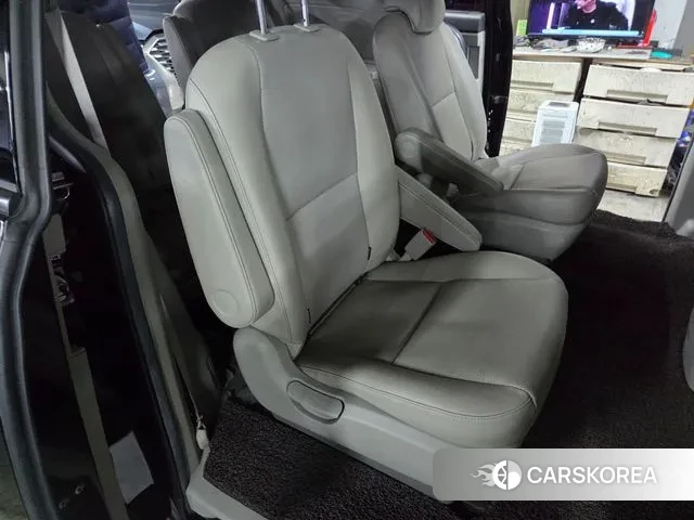 Kia The New Carnival id 3728329 из Кореи 7