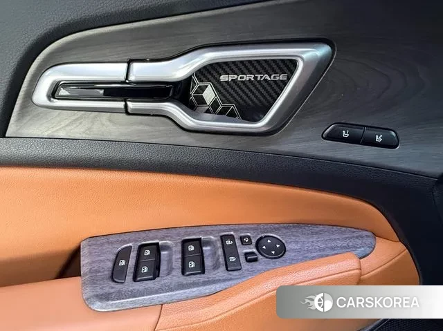 Kia Sportage 5th Generation Hybrid id 3706646 из Кореи 7