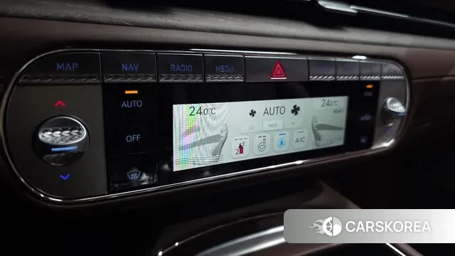 Genesis G90 (RS4) id 3707454 из Кореи 7