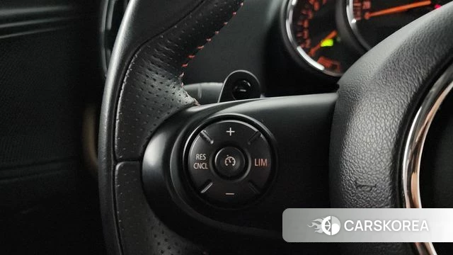 Mini Cooper S Countryman id 4397244 из Кореи 7