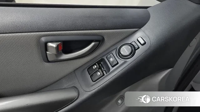 Hyundai The New Grand Starex id 3039106 из Кореи 7