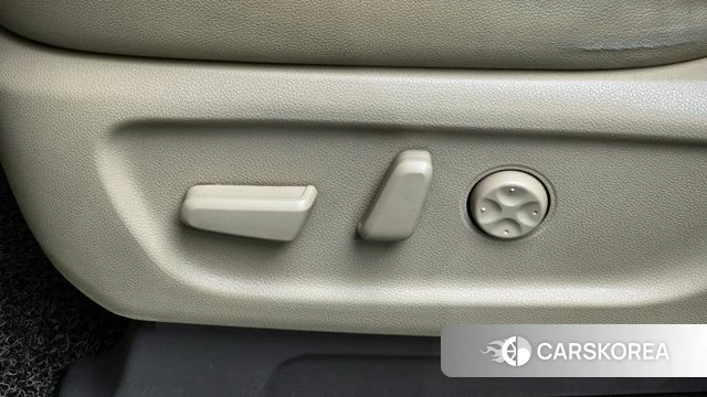 Kia All New Carnival id 3966608 из Кореи 7