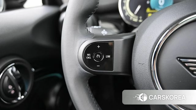 Mini Cooper S id 4475451 из Кореи 7