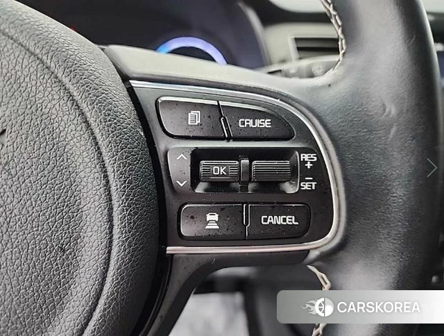 Kia Niro EV id 4543169 из Кореи 7