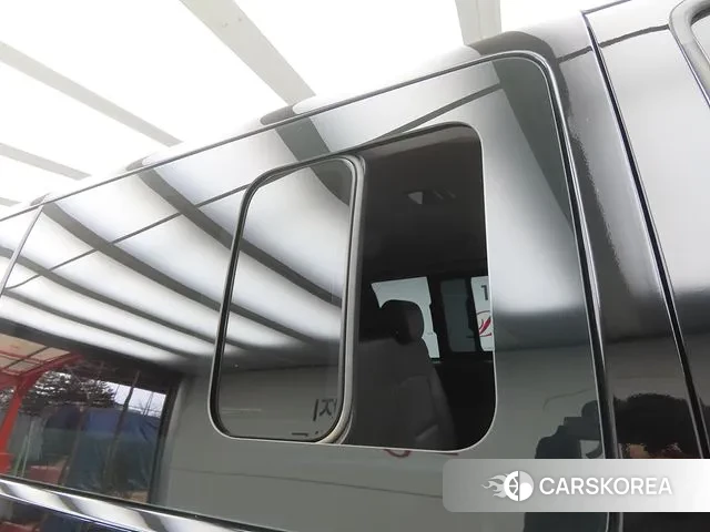 Hyundai The New Grand Starex id 3578249 из Кореи 7