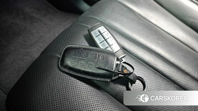 Genesis GV80 id 4356120 из Кореи 7