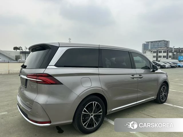 Roewe iMAX8 id 4241696 из Китая 7