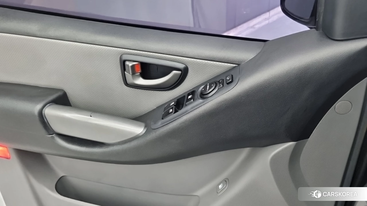 Hyundai The New Grand Starex id 4483379 из Кореи 7