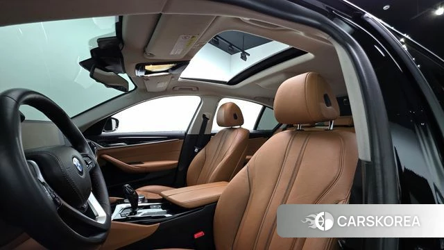 BMW 5 Series (G30) id 4944216 из Кореи 7