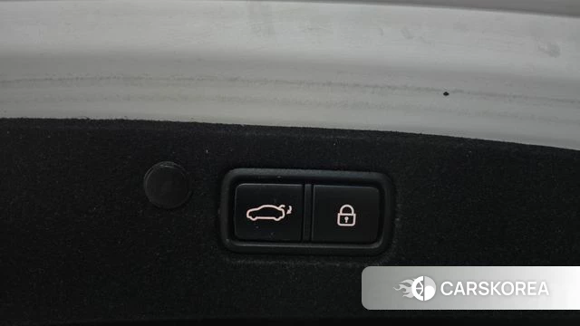 Hyundai The New Grandeur IG Hybrid id 4753927 из Кореи 7