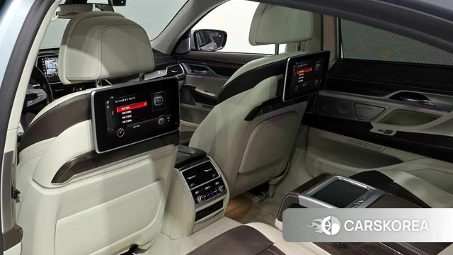 BMW 7 Series (G11) id 3879962 из Кореи 7