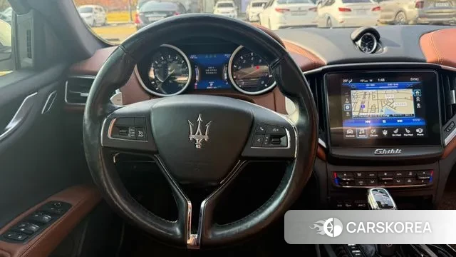 Maserati Ghibli id 3362781 из Кореи 7