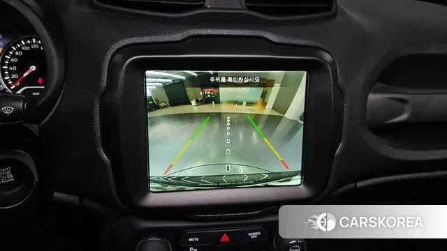 Jeep Renegade id 3597918 из Кореи 7