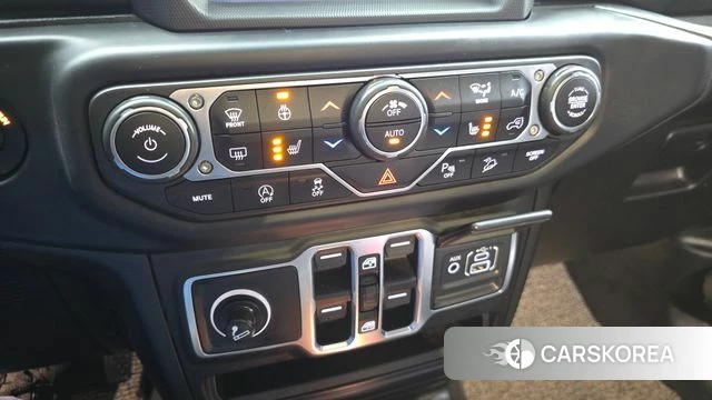 Jeep Wrangler (JL) id 4180092 из Кореи 7