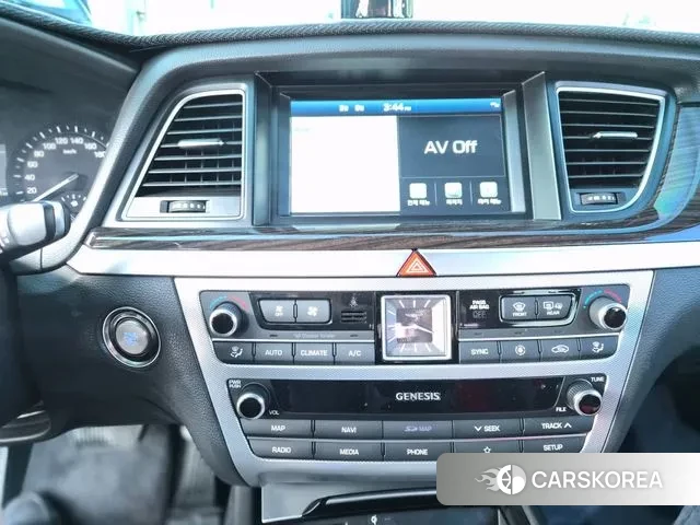 Genesis G80 id 3666898 из Кореи 7