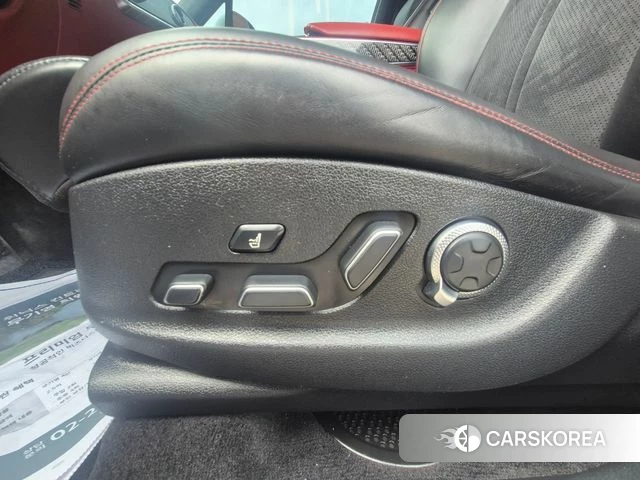 Genesis GV70 id 4519213 из Кореи 7