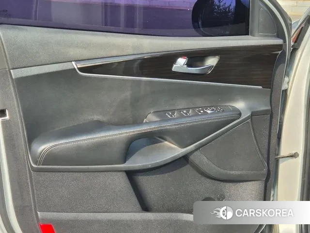 Kia The New Sorento id 3641543 из Кореи 7