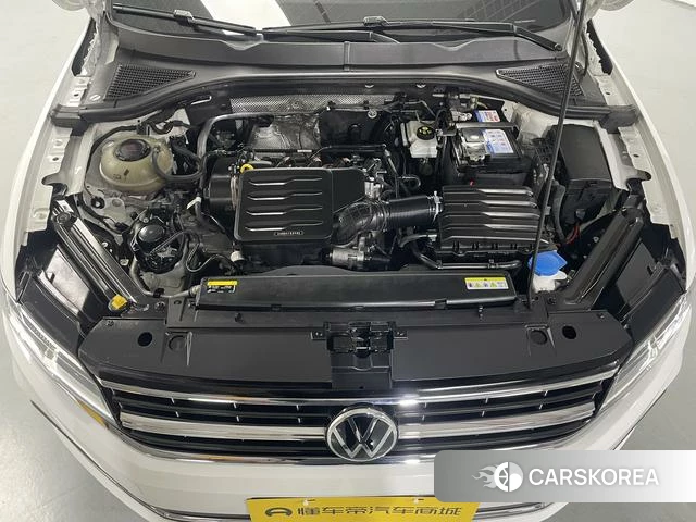 Volkswagen Bora id 4274366 из Китая 7