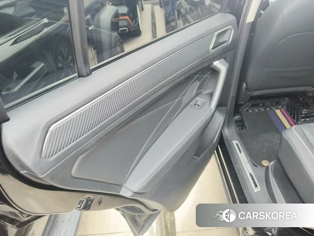 Volkswagen Tiguan L id 4301269 из Китая 7
