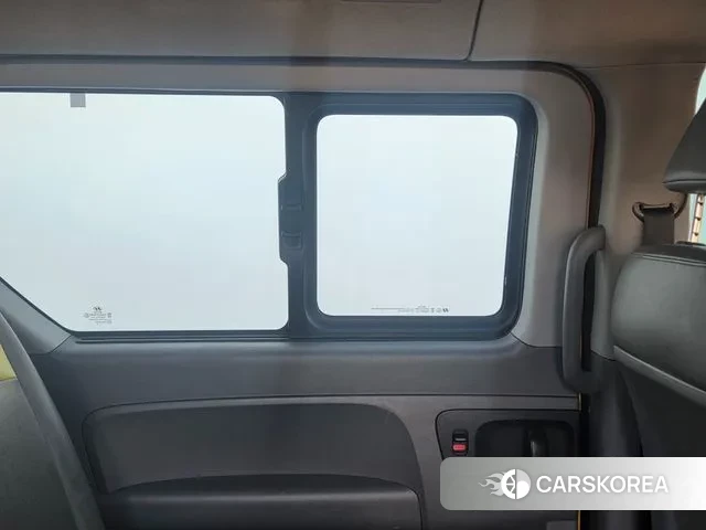 Hyundai The New Grand Starex id 3464957 из Кореи 7