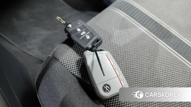 Volkswagen T-Roc id 4224014 из Кореи 7
