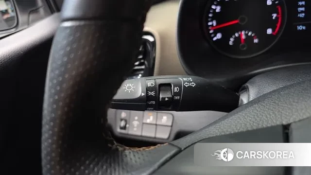 Kia Stonic id 3397044 из Кореи 7