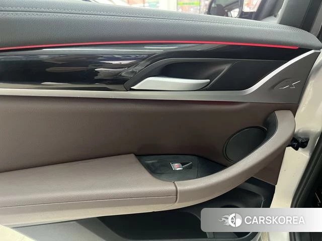 BMW X3 id 4328501 из Китая 7