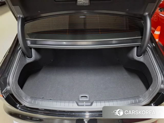 Hyundai Grandeur (GN7) id 4572146 из Кореи 7