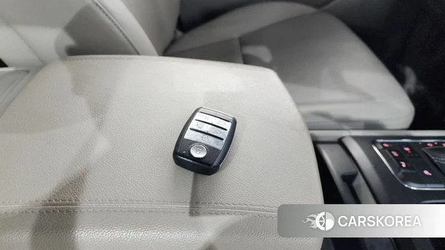 Kia All New Carnival id 4496969 из Кореи 7